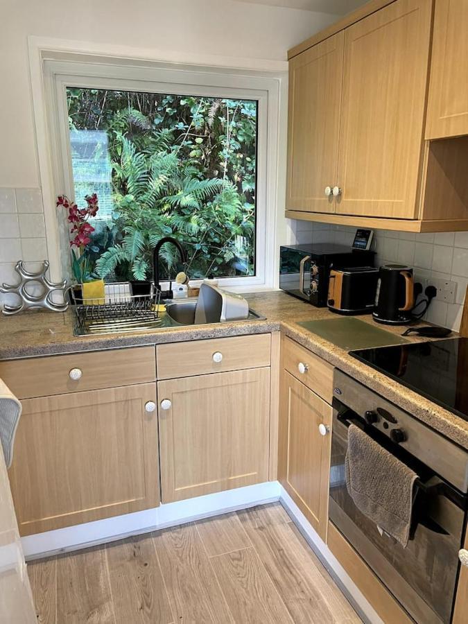 Self-Catering Studio In Beautiful Charmouth Exterior photo